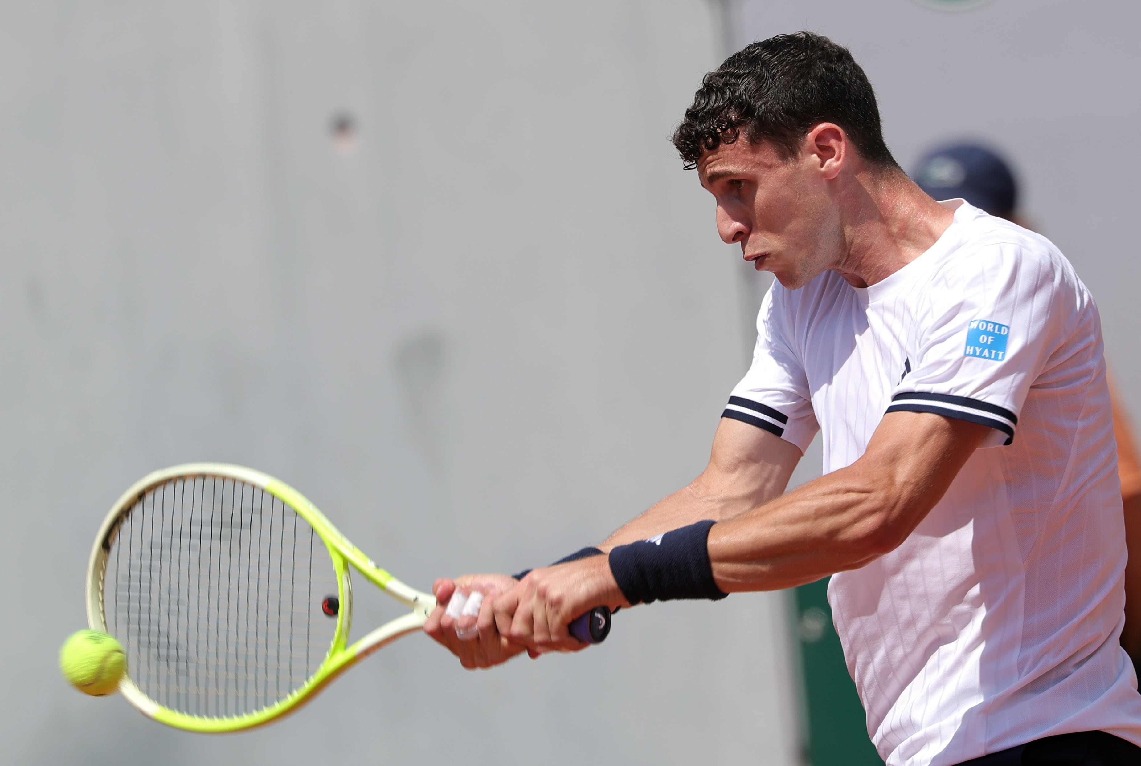 Juan Manuel Cerúndolo atraviesa una buena temporada en el circuito ATP (Crédito: EFE/TERESA SUAREZ)