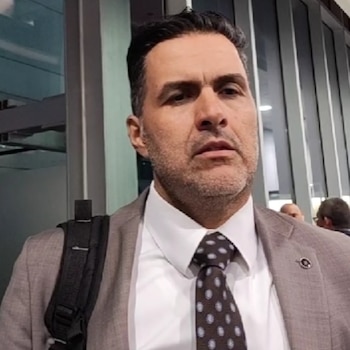 El abogado Héctor Villasana declaró a medios de comunicación que impugnará la vinculación a proceso. Crédito: Facebook - Omnia Noticias