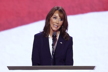 Diane Hendricks es propietaria de