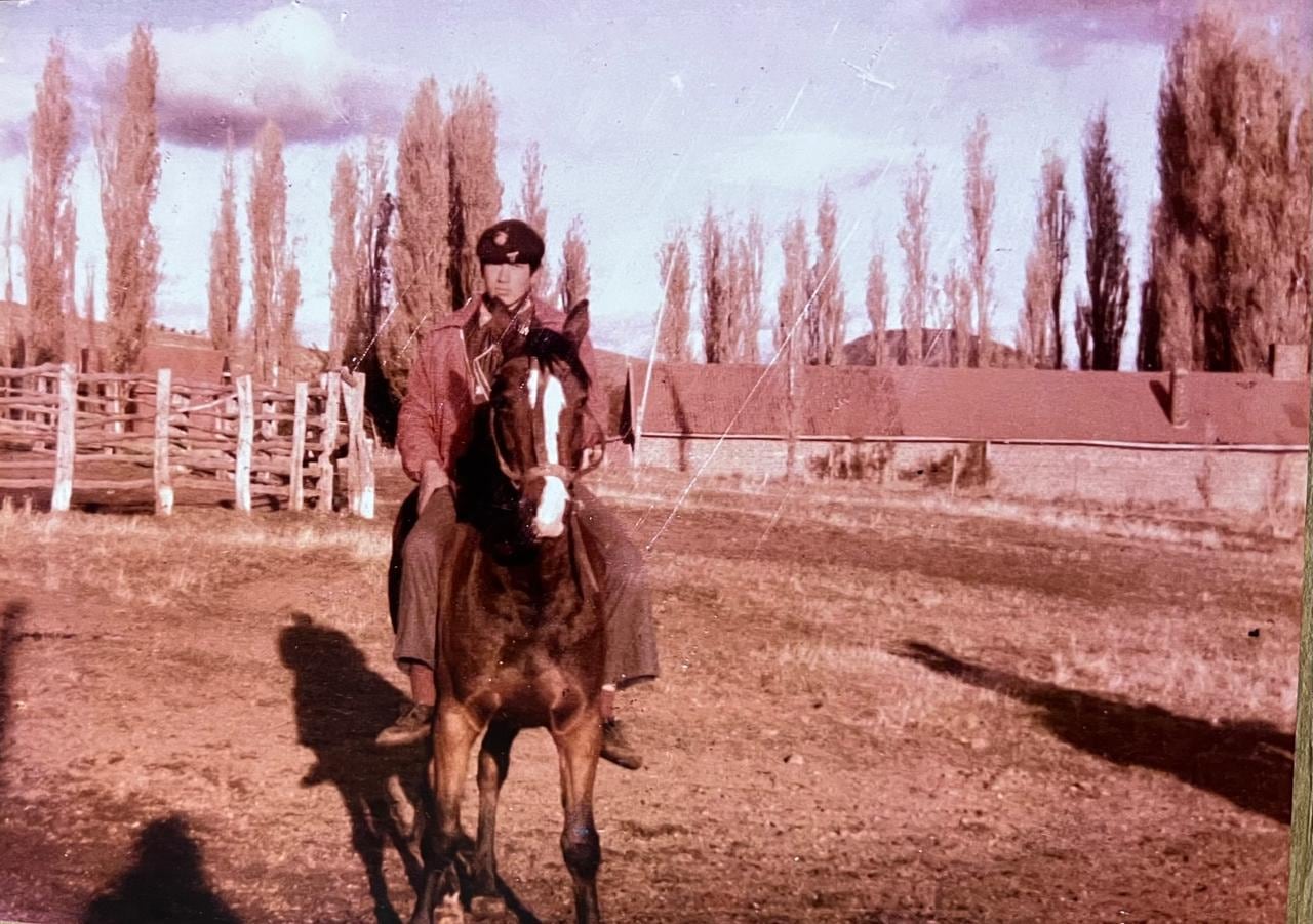 Una de las últimas fotos de Austin antes de partir a Malvinas (Gentileza Patricia Austin)