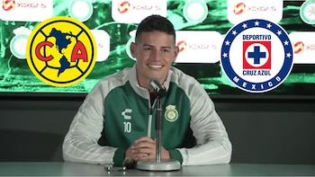 James Rodríguez dando una conferencia