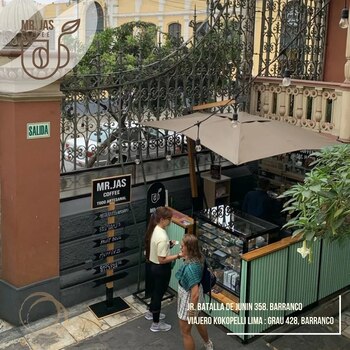 La entrada a 'Mis Cejas'