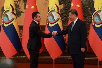 El presidente de la República, Daniel Noboa Azin y su homólogo, Xi Jinping, el 27 de junio de 2025, en la primera cita oficial que reforzó los lazos bilaterales entre Ecuador y China. (Presidencia de Ecuador)