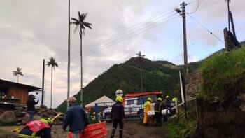 Al menos tres muertos deja