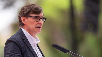 Salvador Illa es dado de