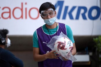 Suman 15 positivos a pocas