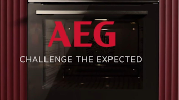 Este horno de AEG es