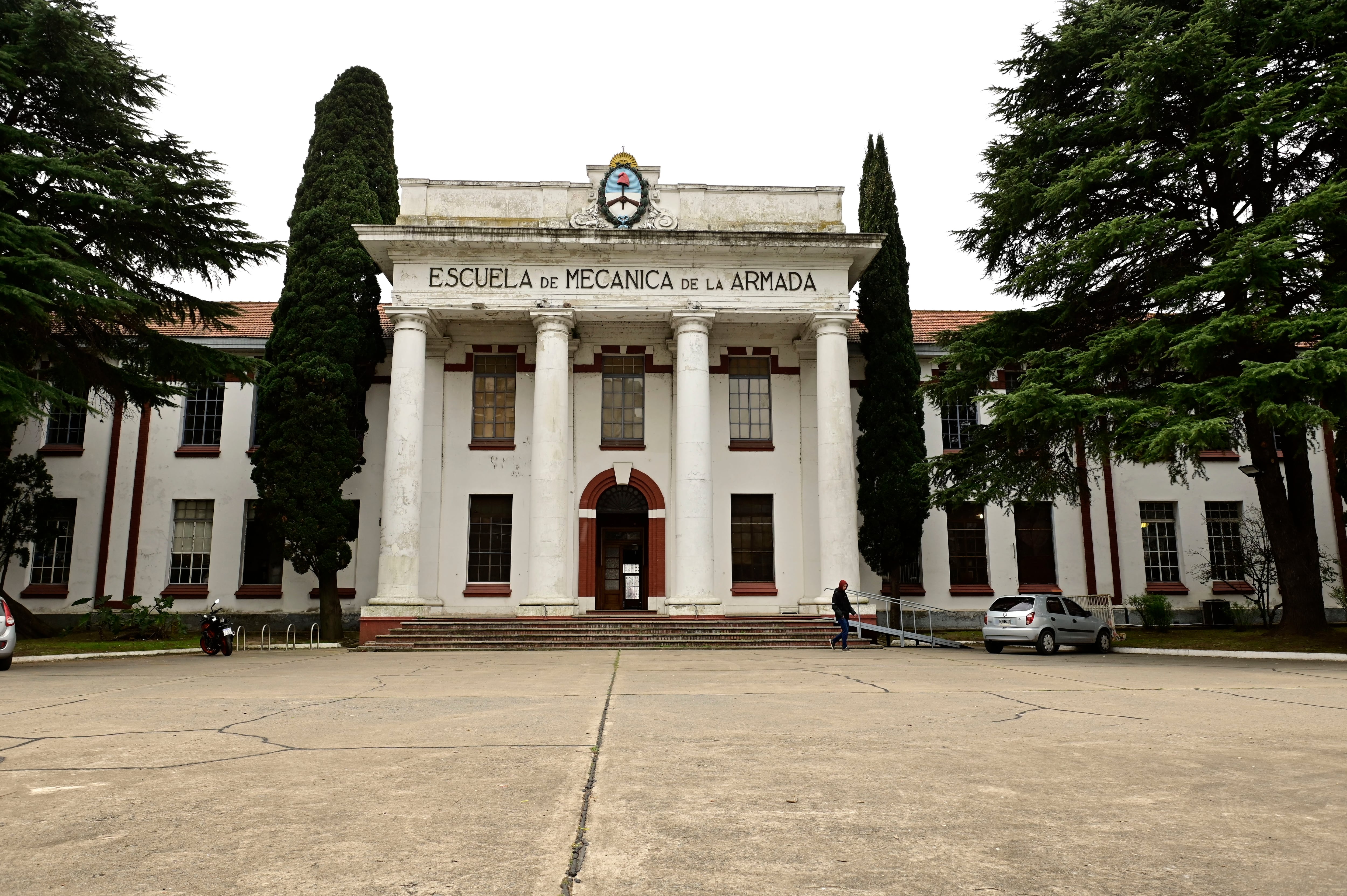 Registro general del frontispicio del Museo Sitio de Memoria Esma (EFE/Matías Campaya)