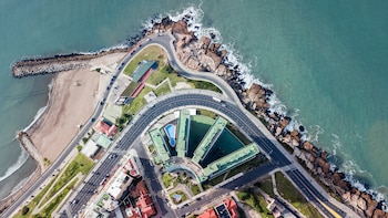 La pasajera presentó prueba médica