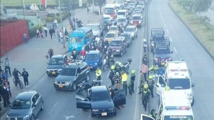 Balacera en la autopista sur de Bogotá deja dos muertos y varios heridos