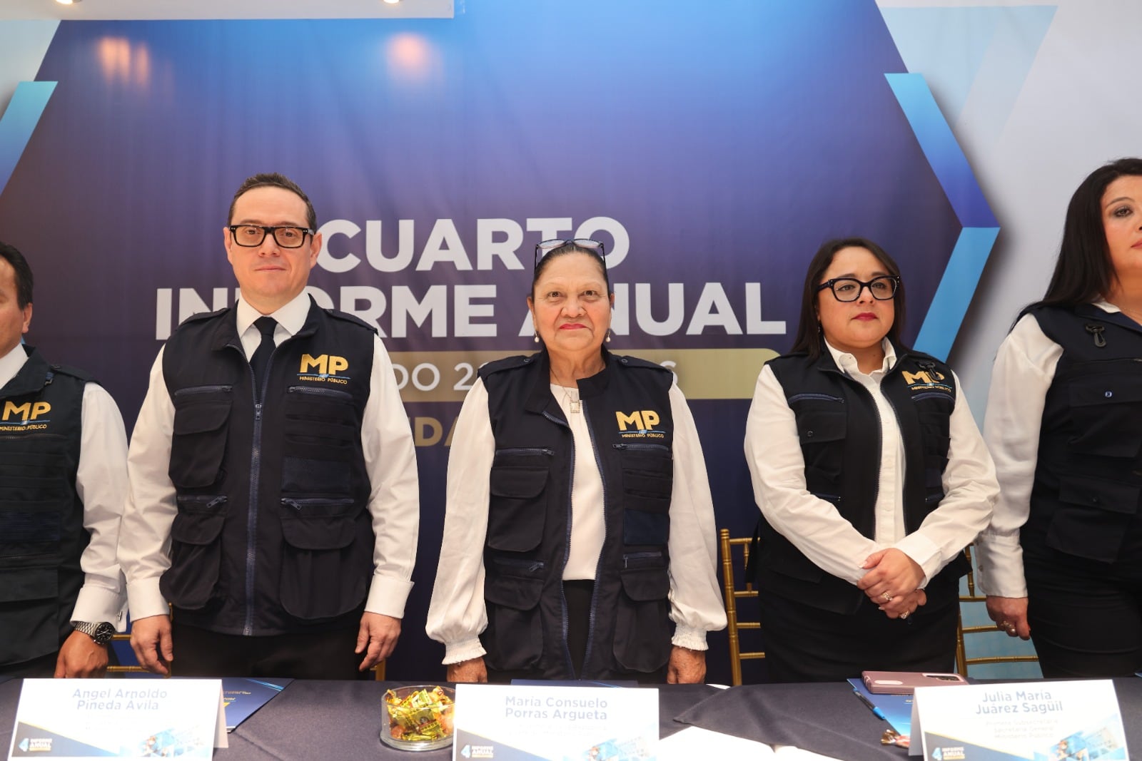 Consuelo Porras presentó su cuarto y último informe como fiscal general del Ministerio Público de Guatemala, resaltando ocho años de gestión. (fotografía: Ministerio Público)