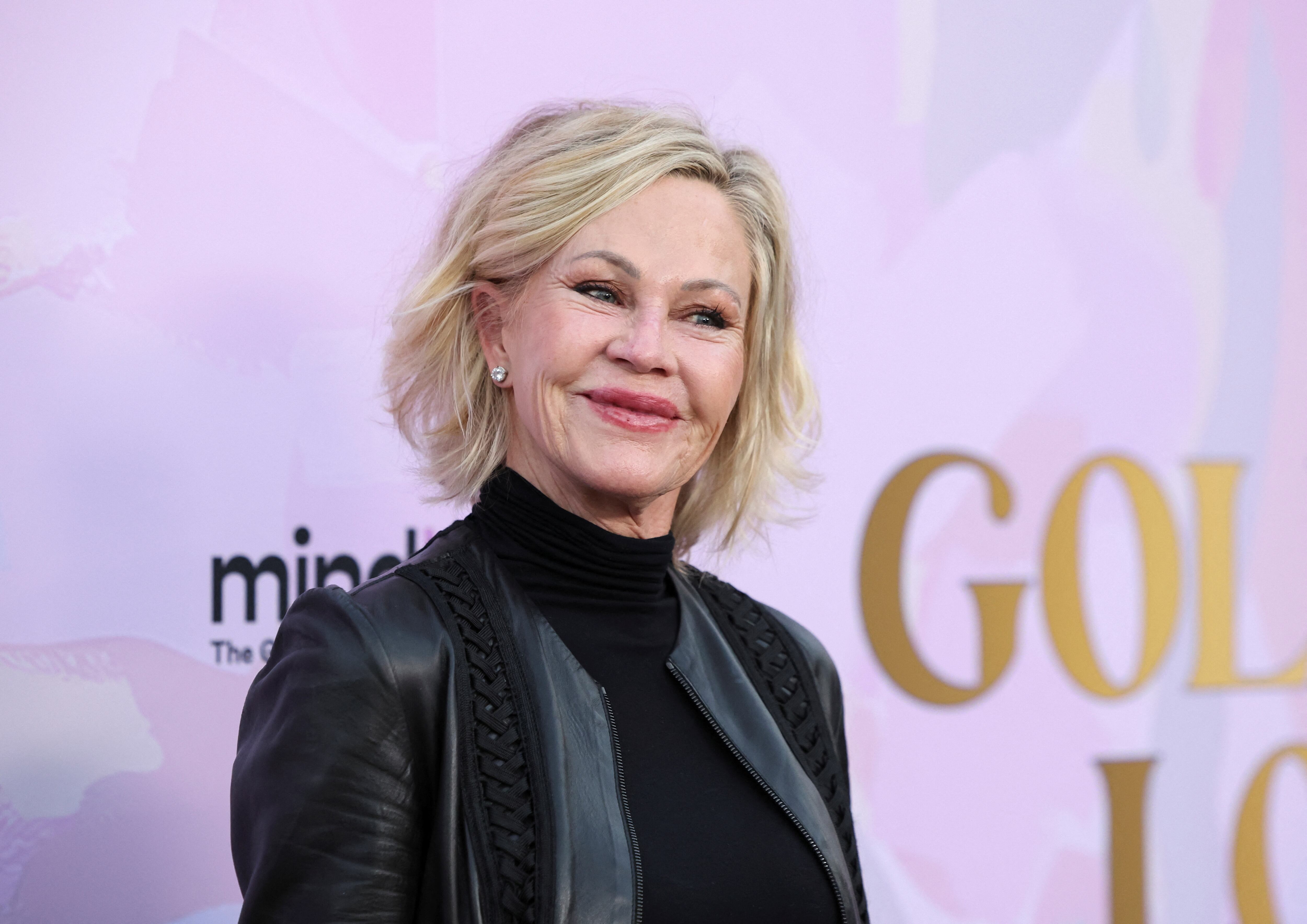 La estrella plantea terapias de pareja y recursos espirituales esforzándose por evitar el distanciamiento definitivo entre Dakota y Chris (REUTERS/Mario Anzuoni)