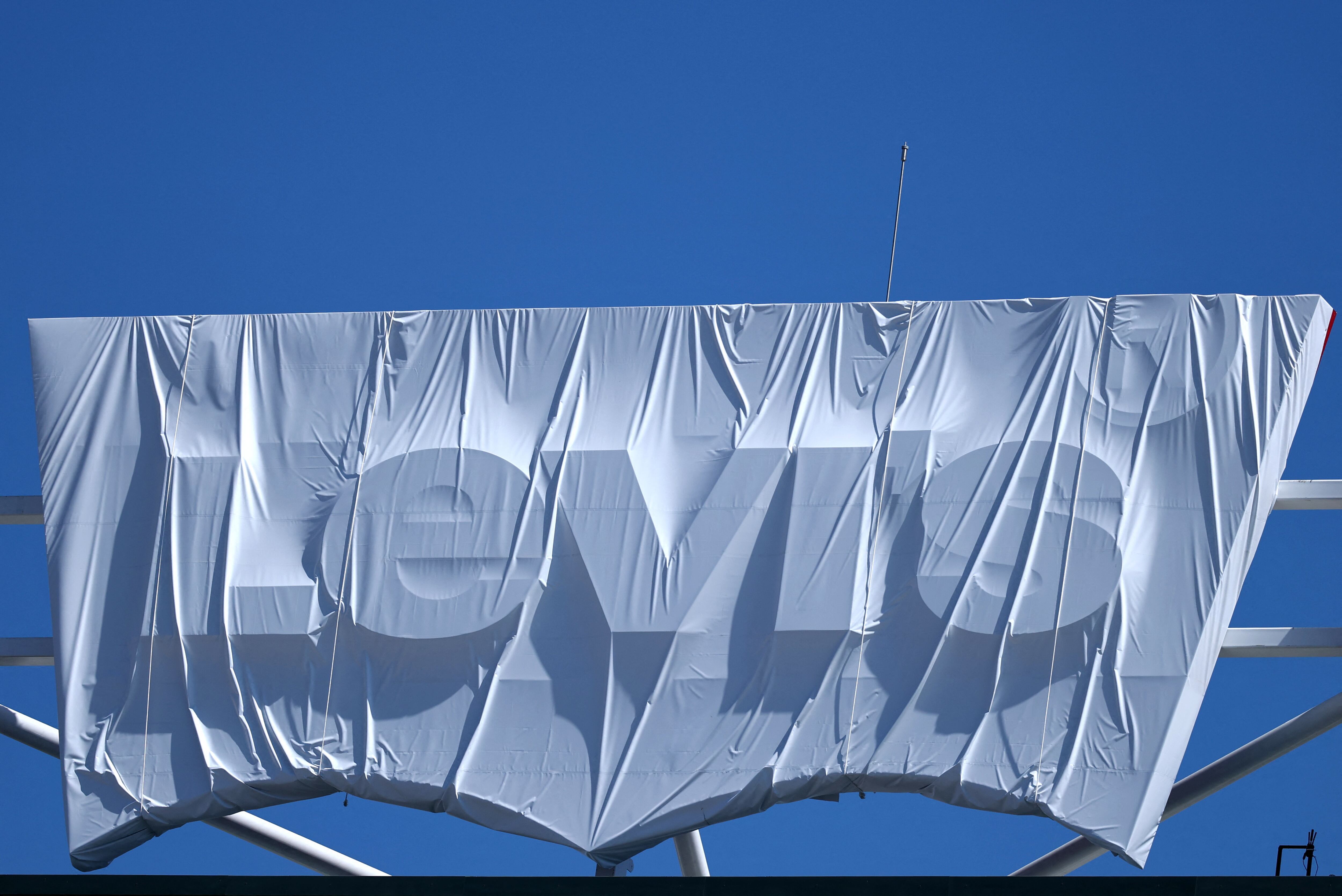 Soccer Football - FIFA World Cup 2026 - Round of 32 - United States v Bosnia and Herzegovina - San Francisco Bay Area Stadium, Santa Clara, California, U.S. - July 1, 2026 The stadium sponsor Levi's is covered before the match REUTERS/Pedro Nunes