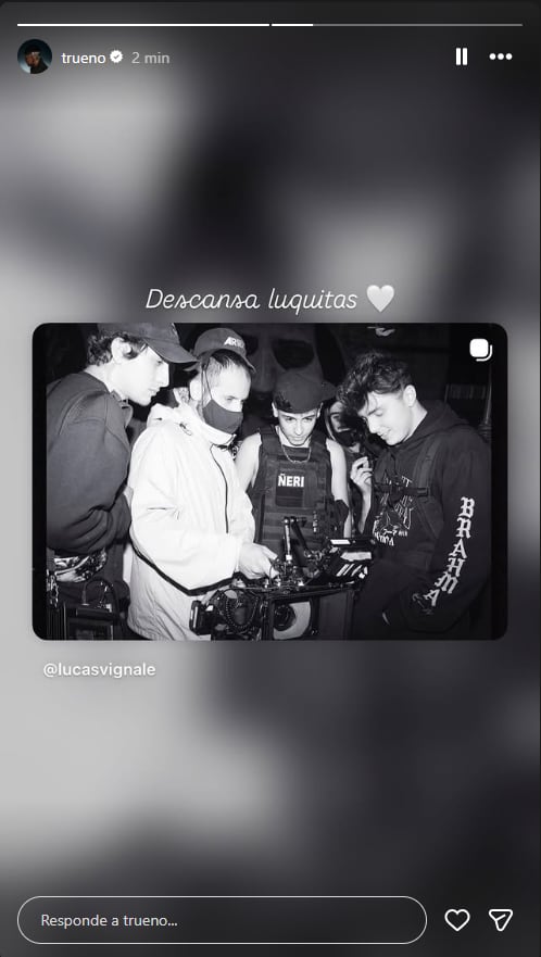 Trueno publicó una despedida breve para Lucas Vignale con una imagen de un set de filmación en homenaje al director argentino