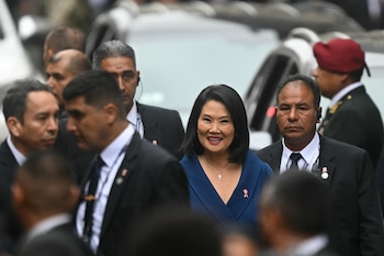 Keiko Fujimori asume el mando de la presidencia del Perú en protocolar acto