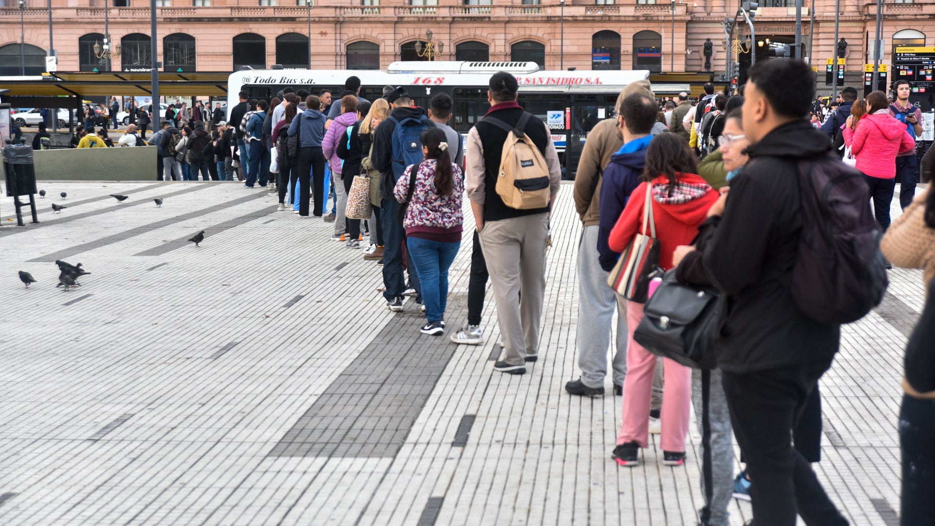La CGT confirmó el paro y recibió la adhesión de los gremios del transporte (Adrián Escandar)