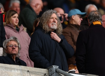 La emisora comunitaria KBOO aceptó