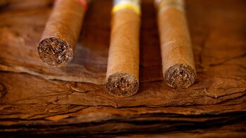 La industria tabacalera financia la