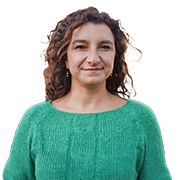 La actual diputada nacional Vanina Biasi compite por una banca en la Legislatura como candidata del FIT