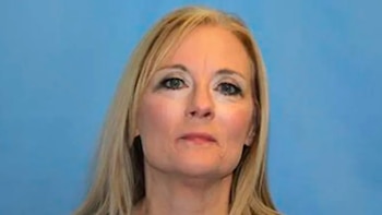 Madre de Arkansas acusada tras