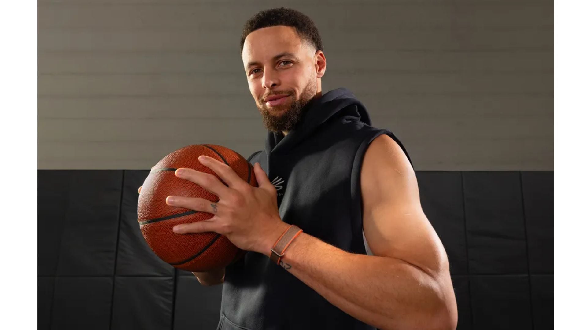 Existe una edición especial co-diseñada con Stephen Curry, pensada para deportistas.(Google)