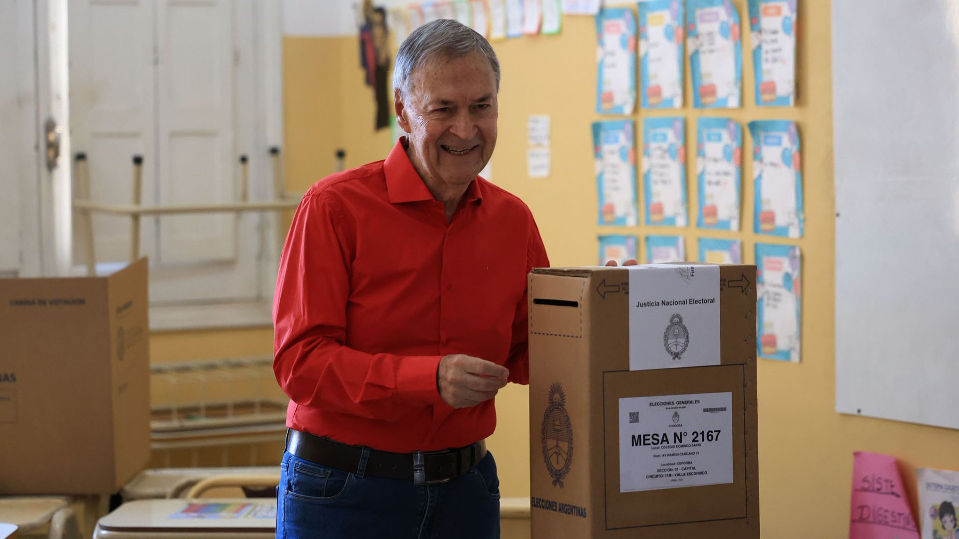 Votó Juan Schiaretti en Córdoba. (Mario Sar)
