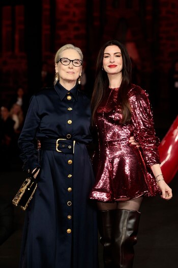 El reencuentro de Meryl Streep y Anne Hathaway en la alfombra roja de la secuela reaviva la magia de “El Diablo Viste de Prada” (EFE/José Méndez)
