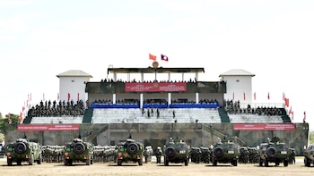 China inaugura una base de apoyo militar en Laos subrayando que "no está dirigida contra terceros"