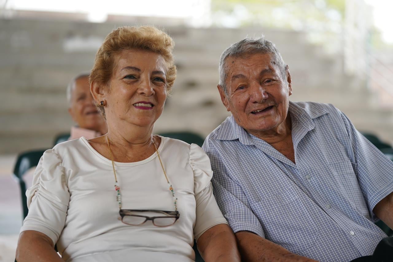 A través de las redes SuperGiros y SuRed, los beneficiarios de Colombia Mayor pueden retirar su subsidio en municipios pequeños y veredas hasta el 25 de marzo- crédito Prosperidad Social