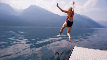 La publicidad continúa asociando la