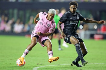 Micael fue titular en la