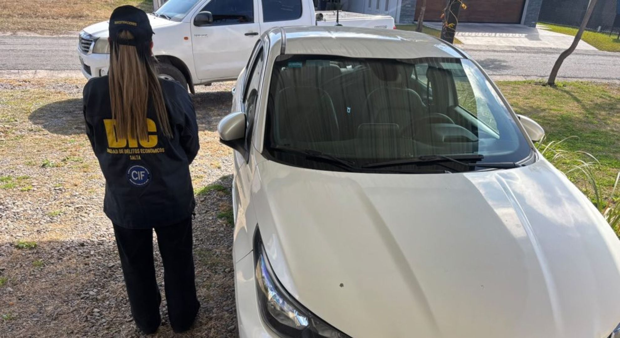 Investigan una presunta estafa piramidal en Salta: realizaron allanamientos, secuestraron autos y hubo detenidos