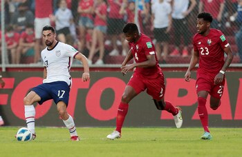 Estados Unidos todavía no puede marcar en Panamá. (Foto: Erick Marciscano/Reuters)