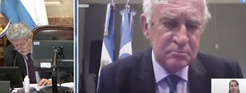 El secretario parlamentario Marcelo Fuentes