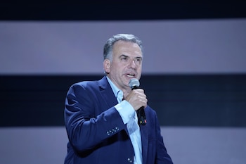 Yamandú Orsi firmó el decreto que reglamenta la Ley de Muerte Digna en Uruguay (Europa Press)