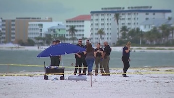 Un muerto y tres heridos por un rayo en una playa de Florida