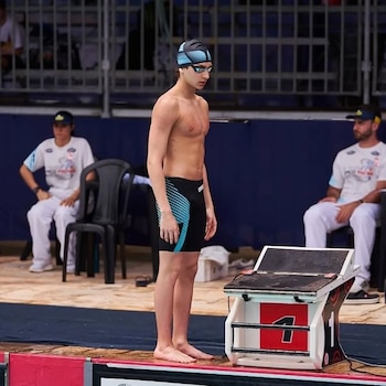 Matías empezó a nadar a