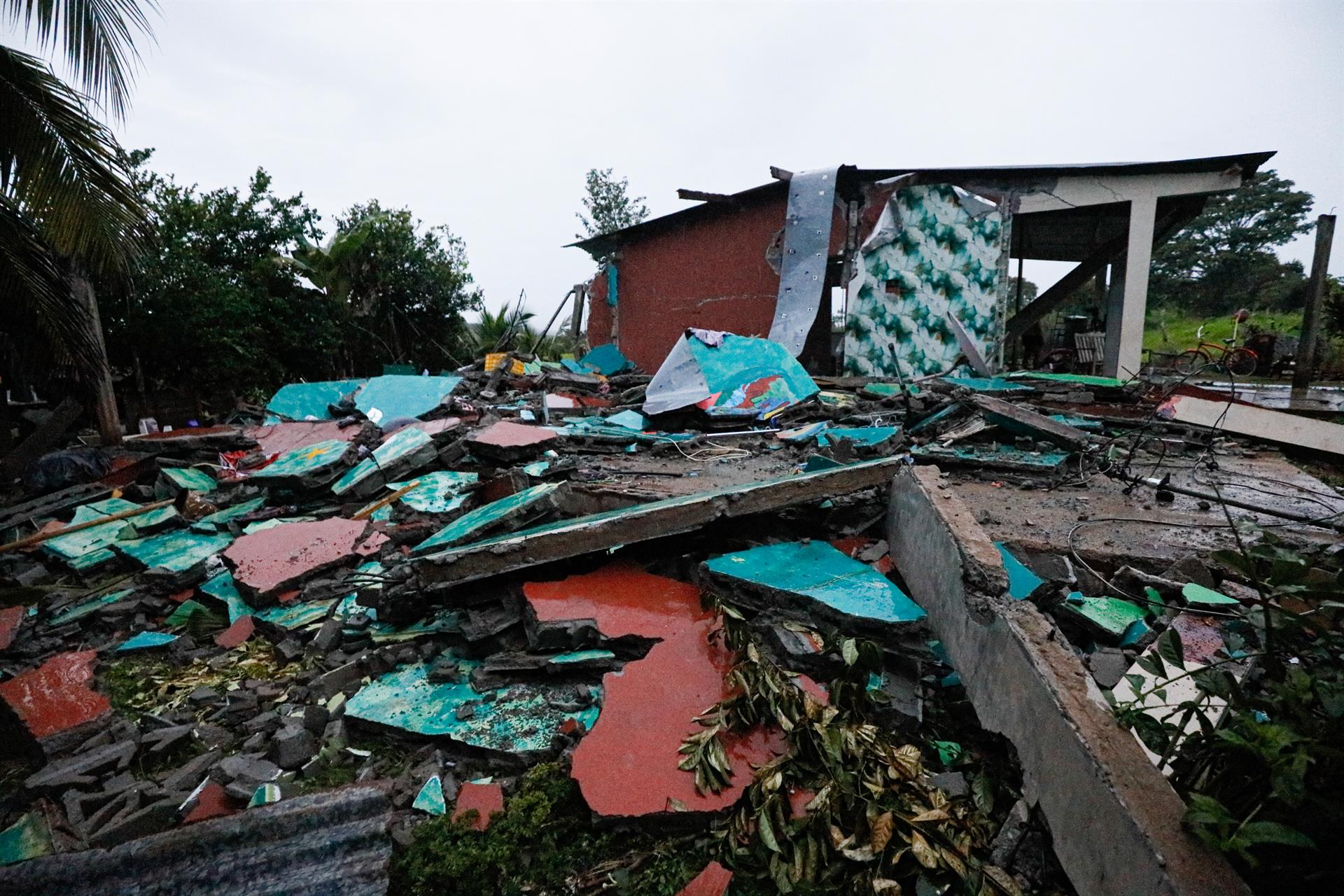 Adalpa y el Gobierno coordinan apoyo para familias afectadas por el terremoto y la recuperación de comunidades