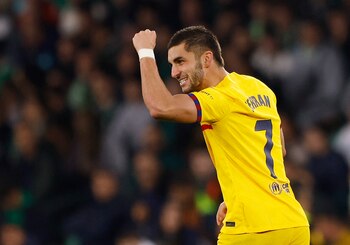 Ferran Torres celebra su tercer