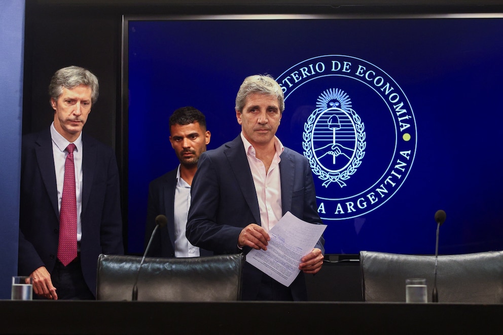 Dólares del Tesoro y elecciones: el Gobierno intervino para frenar la tensión cambiaria