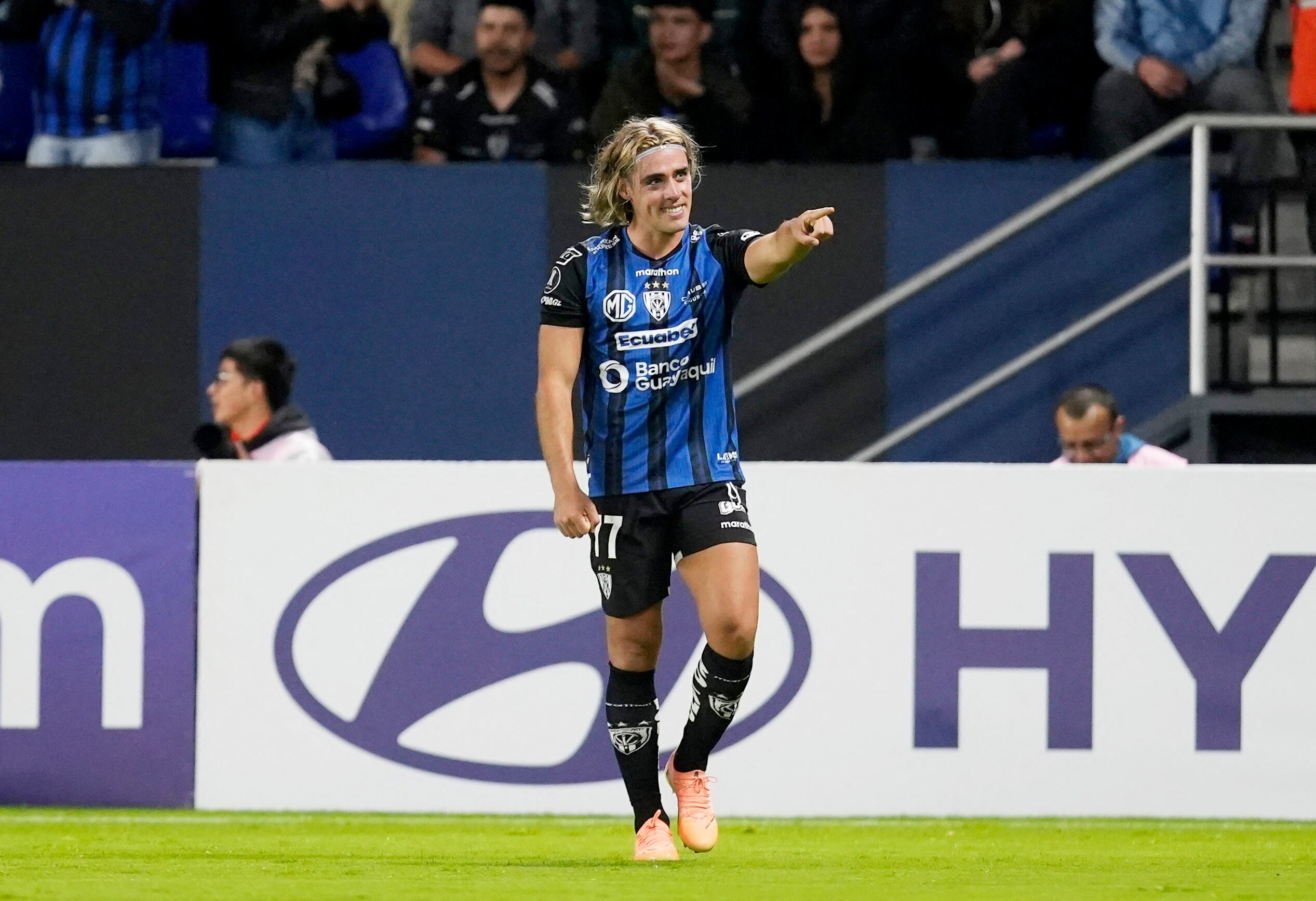 Claudio Spinelli es un delantero argentino de 28 años que ha transitado por varios clubes de Sudamérica y Europa, y actualmente brilla en Independiente del Valle. - créditos: REUTERS/Cristina Vega