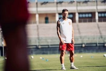 Fichó por el Padova a