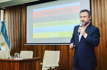 Dictaba capacitaciones y ejerció la