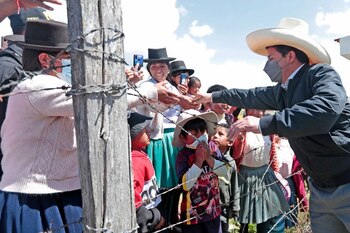 Pedro Castillo viajó esta tarde