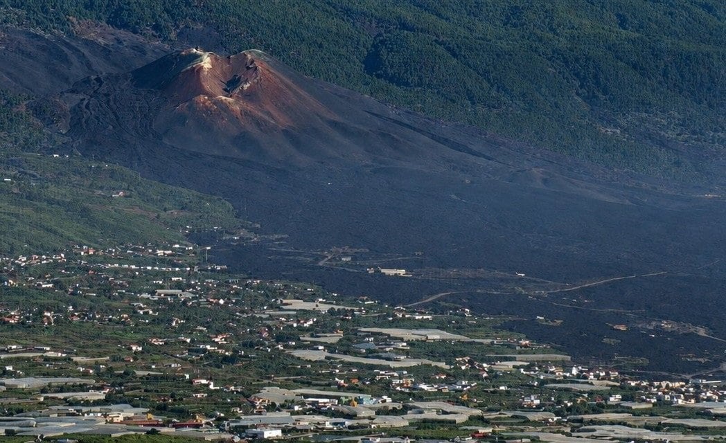 Afectados por el volcán de La Palma reclaman conocer los criterios ante el "desigual" abono de las ayudas económicas