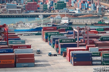 América Latina alcanzó exportaciones por $1,2 billones en 2025, según datos de la CEPAL. EFE/Jeon Heon-Kyun/Archivo