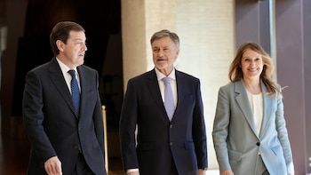 Vázquez apura plazos y convoca a los partidos los días 6 y 7 a la ronda para proponer candidato a la investidura en CyL