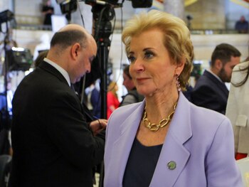 Linda McMahon reiteró en un