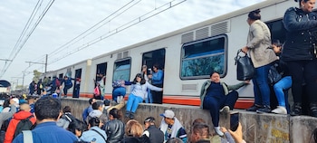 Pasajeros se encuentran muy molestos