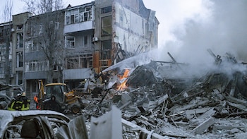 Un bombardeo ruso deja al